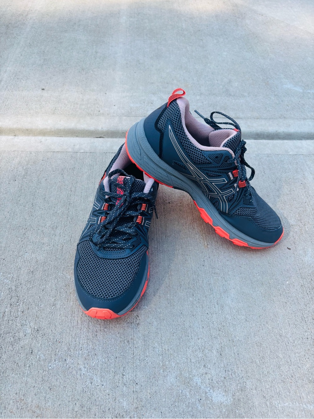 Asics Gel Venture 8 Trail Women’s Running Shoes size 8 - Picture 6 of 10